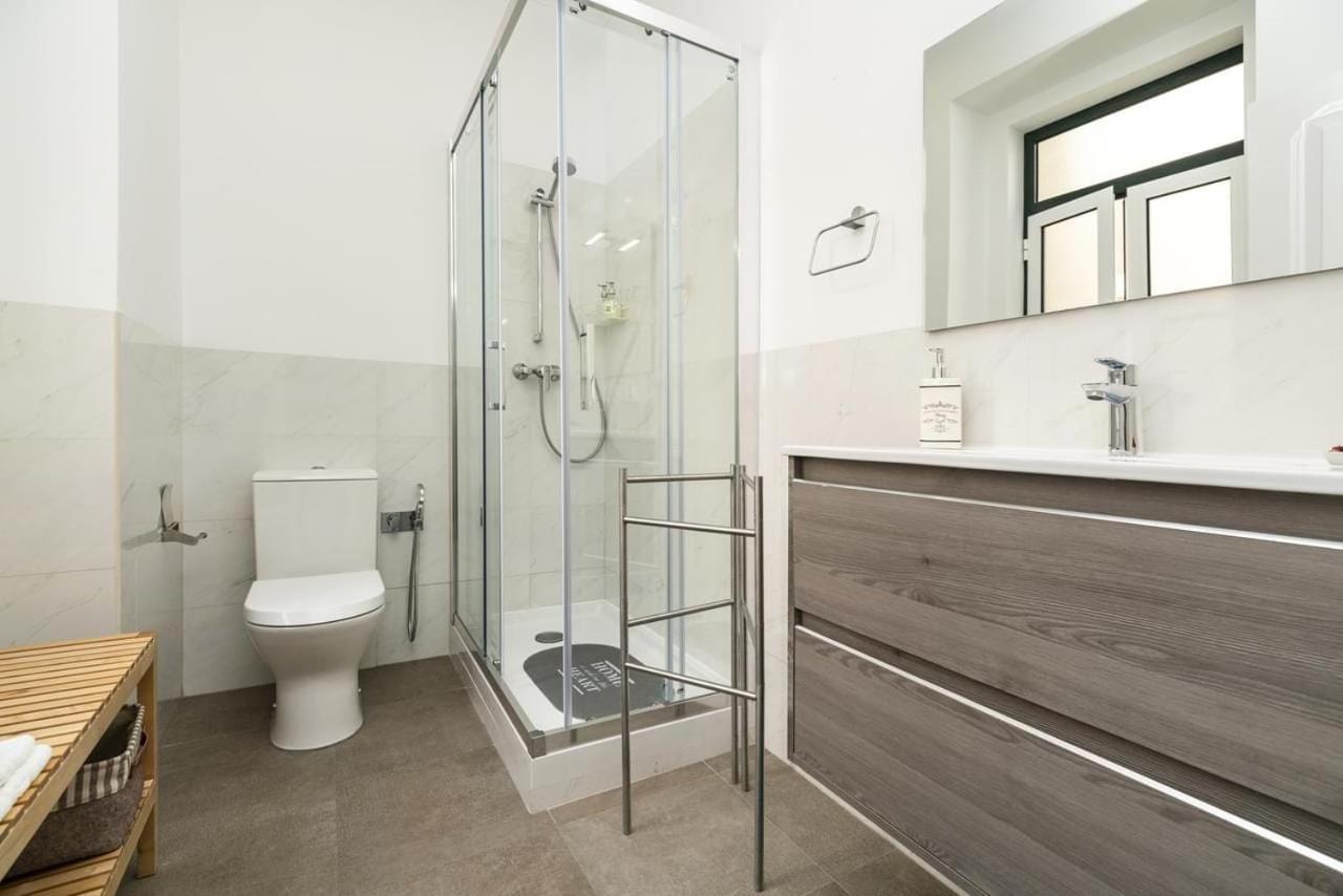 Groovy M2 R3 - Amazing Double Room With En-Suite Bathroom リスボン エクステリア 写真